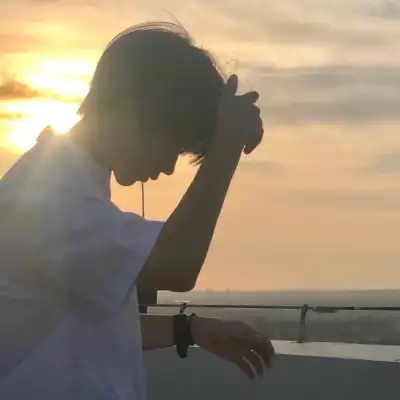 何子墨